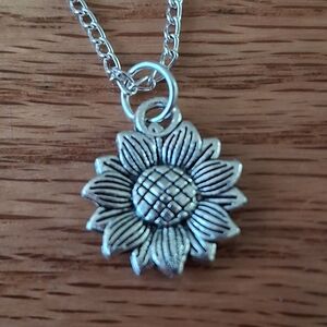 Silver Sunflower Pendant Necklace
